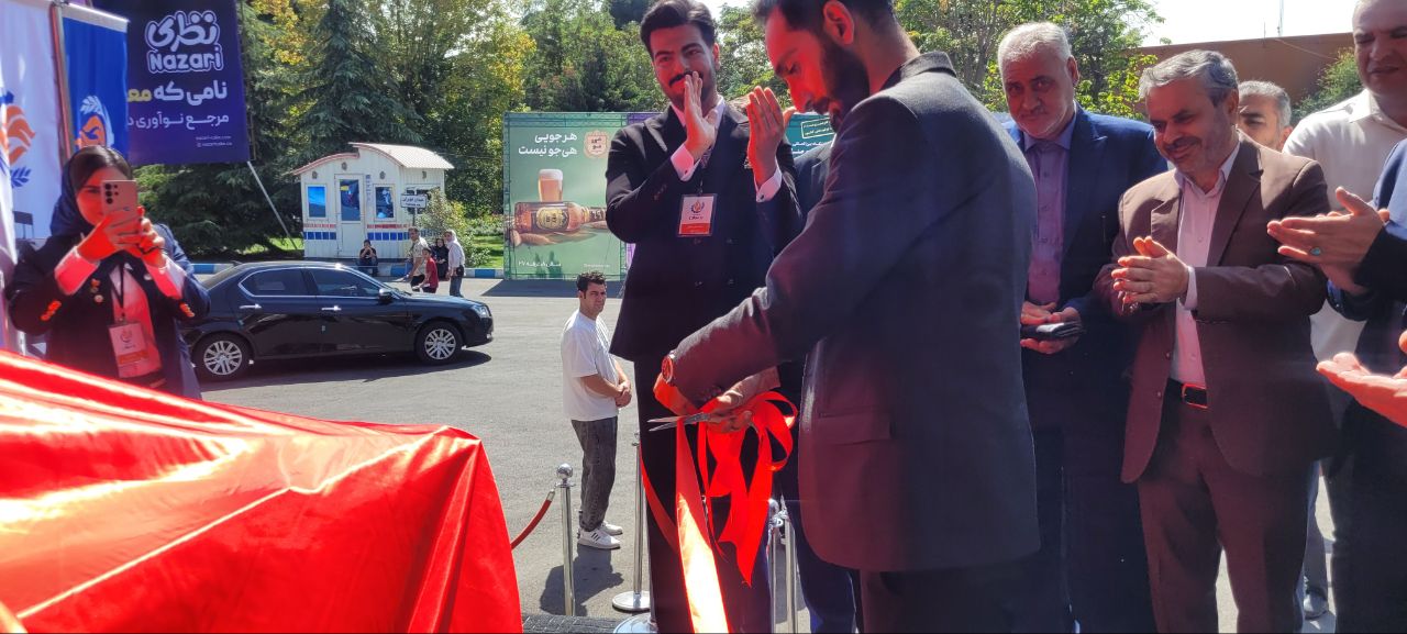  رونمایی از اولین دستگاه سنگک سیار کشور در بحث پدافند غیر عامل